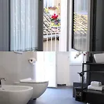 Bed & Breakfast La Casa Degli Dei 4*